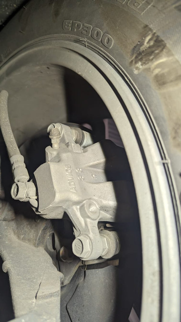 - Left Front Caliper, 2012, Toyota, Camry, XV50
