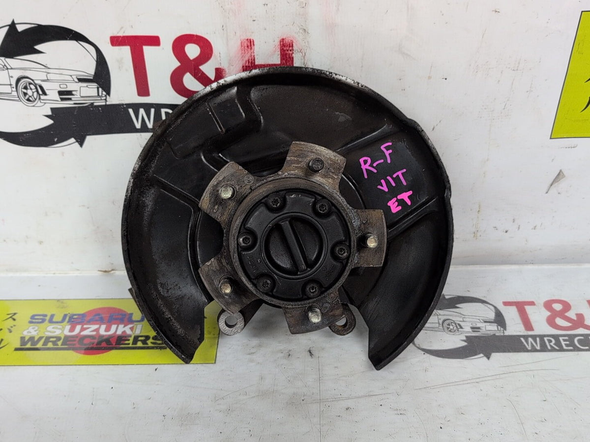 1990 Suzuki Vitara ET Right Front Hub Assembly