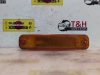 1997 - 2000 Subaru Impreza Right Front Bumper Bar Indicator Light