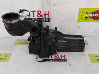 2016 2016 Ford Fiesta WZ Air Cleaner/Box