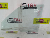 1999 1999 Suzuki Vitara Right Front Door Glass