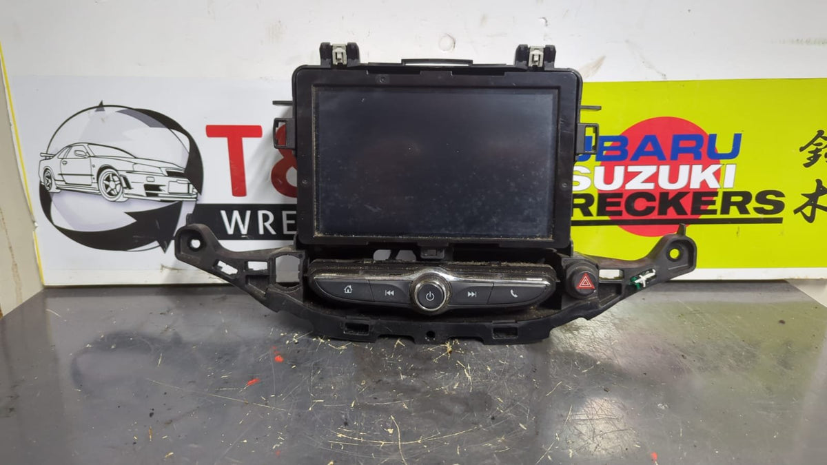 Holden Astra Hatchback FWD 2016-2020 - Dash Display Unit