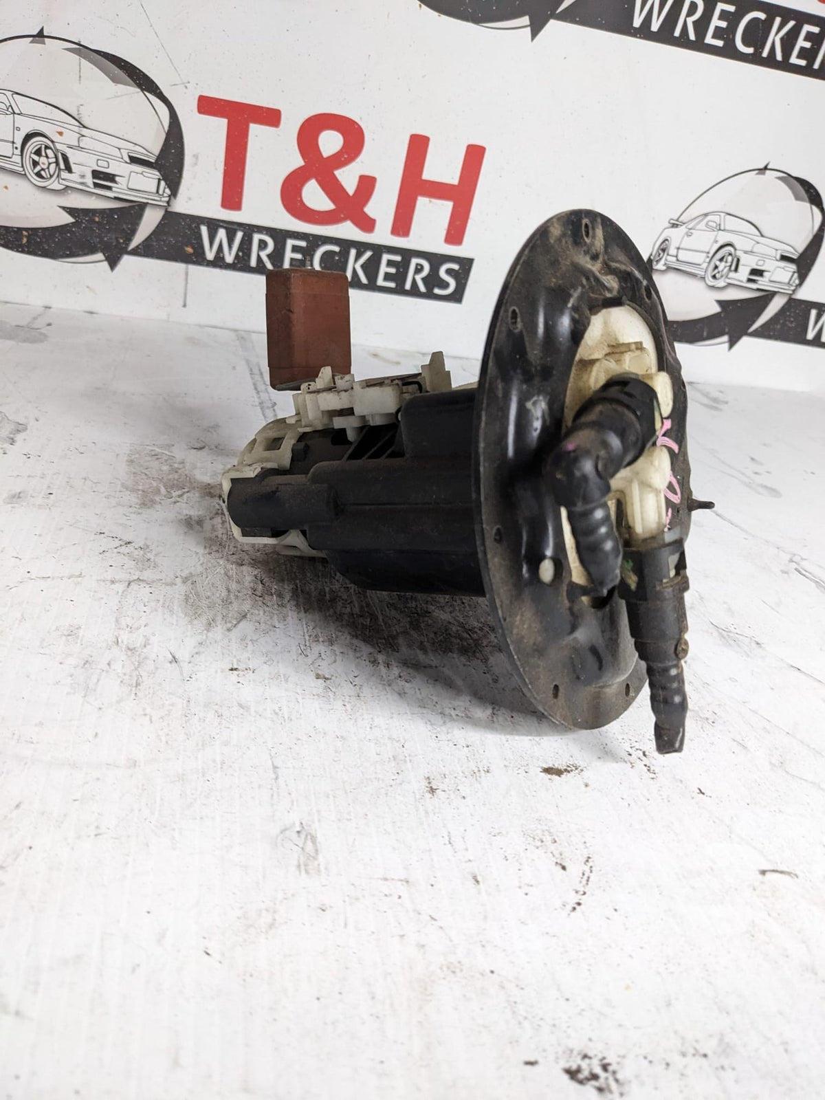 1999-2006 Mazda MPV - Fuel Pump