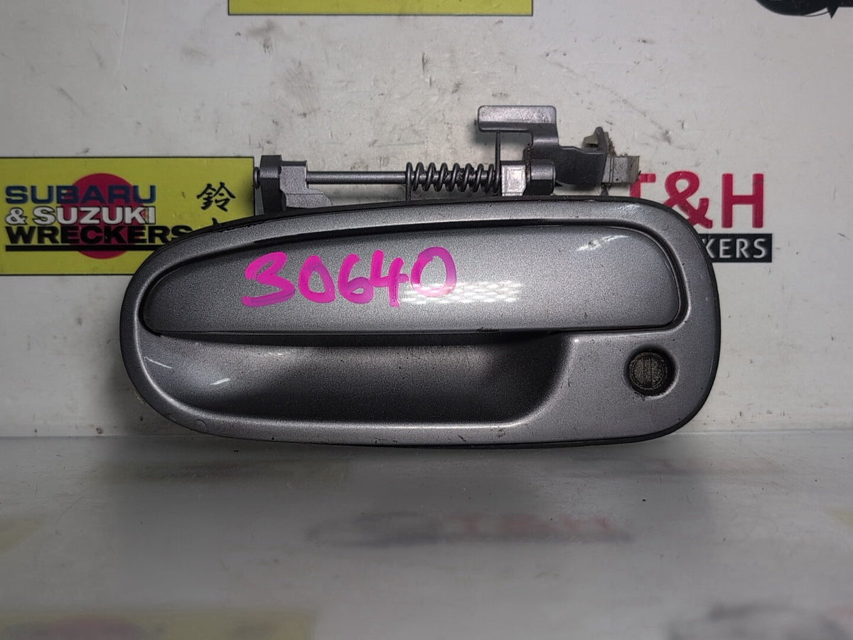 1994-2000 Mitsubishi FTO DE- Left Front Door Exterior Handle PN: