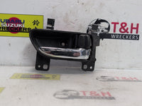 2000 - 2007 Subaru Impreza Right Front Door Interior Handle