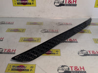 2010 2010 Ford Focus II LV Left Headlight Trim