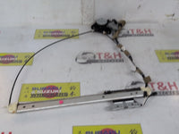 2015 - 2024 Nissan Navara D23 Rear Windscreen Regulator