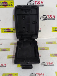 2010 2010 Suzuki Kizashi FR Console Lid