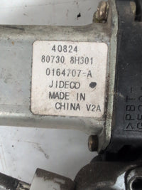 2001 - 2007 Nissan X-Trail T30 Right Front Window Regulator/Motor
