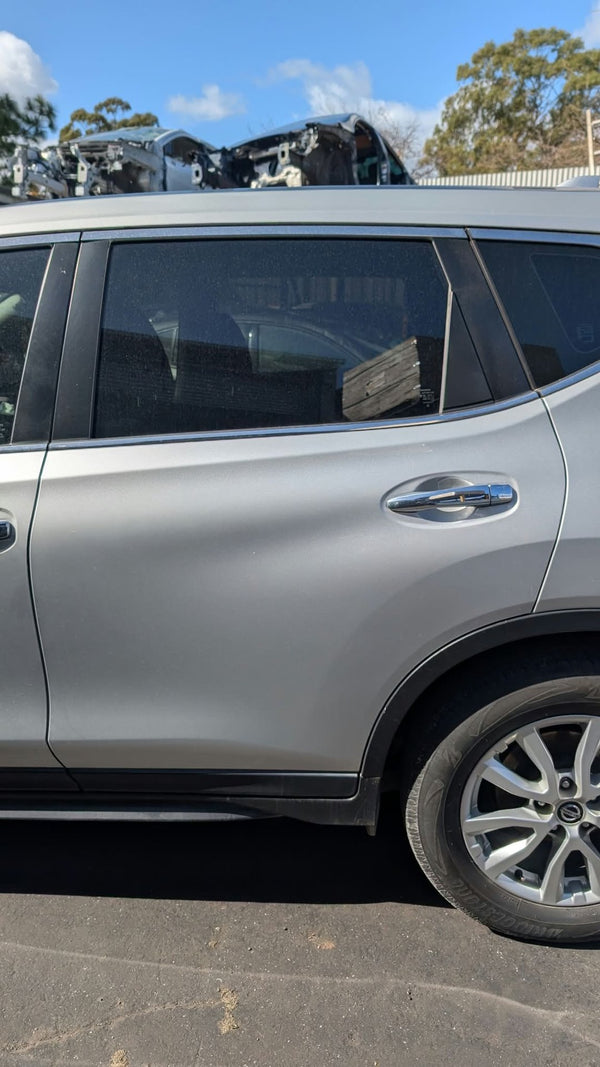 Feb 2014 to Jul 2022 - Nissan X-Trail T32 - Left Rear Door
