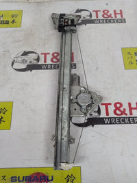 2006 - 2014 Mitsubishi Pajero Right Front Window Regulator/Motor