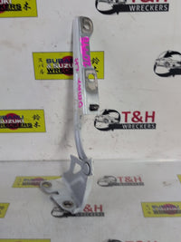 2024 2024 Isuzu D-Max TFR Left Bonnet Hinge