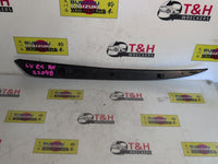 2010 2010 Ford Focus II LV Right Headlight Trim