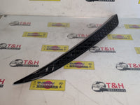 2010 2010 Ford Focus II LV Right Headlight Trim