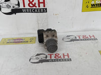 2013 - 2018 Subaru Forester SJ 2.5i AWD ABS Pump/Modulator