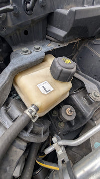 2007 - 2014 Nissan Dualis Ti FWD Overflow Bottle