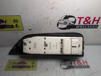 Toyota Avalon MCX10R Right Front Power Window Switch Jul 2000-Jun 2005