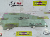 2002 - 2010 Nissan Elgrand E51 Right Front Door Glass
