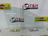 2006 - 2012 Mitsubishi Outlander Right Front Door Glass