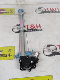 2017 - 2023 Suzuki Swift AZ Right Front Window Regulator/Motor