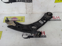 2016 2016 Kia Sorento UM C5W7J561F Right Front Lower Control Arm