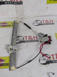 2001 - 2006 Mazda Tribute YU Right Front Window Regulator/Motor