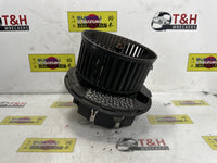 2012 - 2017 Volkswagen CC B7 FWD Heater Fan Motor
