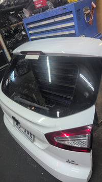 Ford Mondeo MC Stationwagon 2010-2014 Tailgate Non Spoiler Type