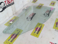 2006 - 2012 Mitsubishi Outlander Right Front Door Glass