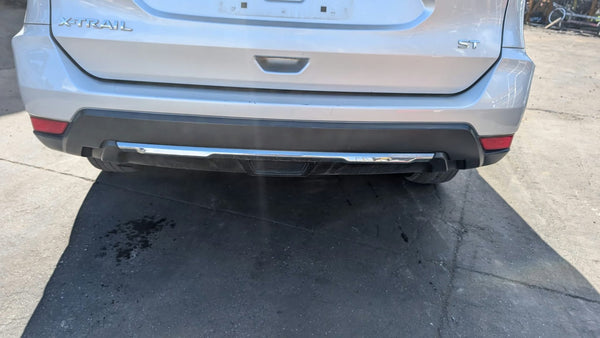Apr 2017 to Jul 2022 - Nissan X-Trail T32 - Rear Bumper Moulding - Chrome Type
