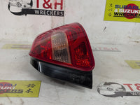 2010 2010 Suzuki Kizashi FR Right Taillight