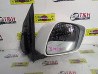 Nissan Navara D40 Right Door Mirror 2005-2015 Power Adjust Chrome Non-Indicator