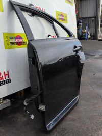2010 2010 Suzuki Kizashi FR Left Rear Door