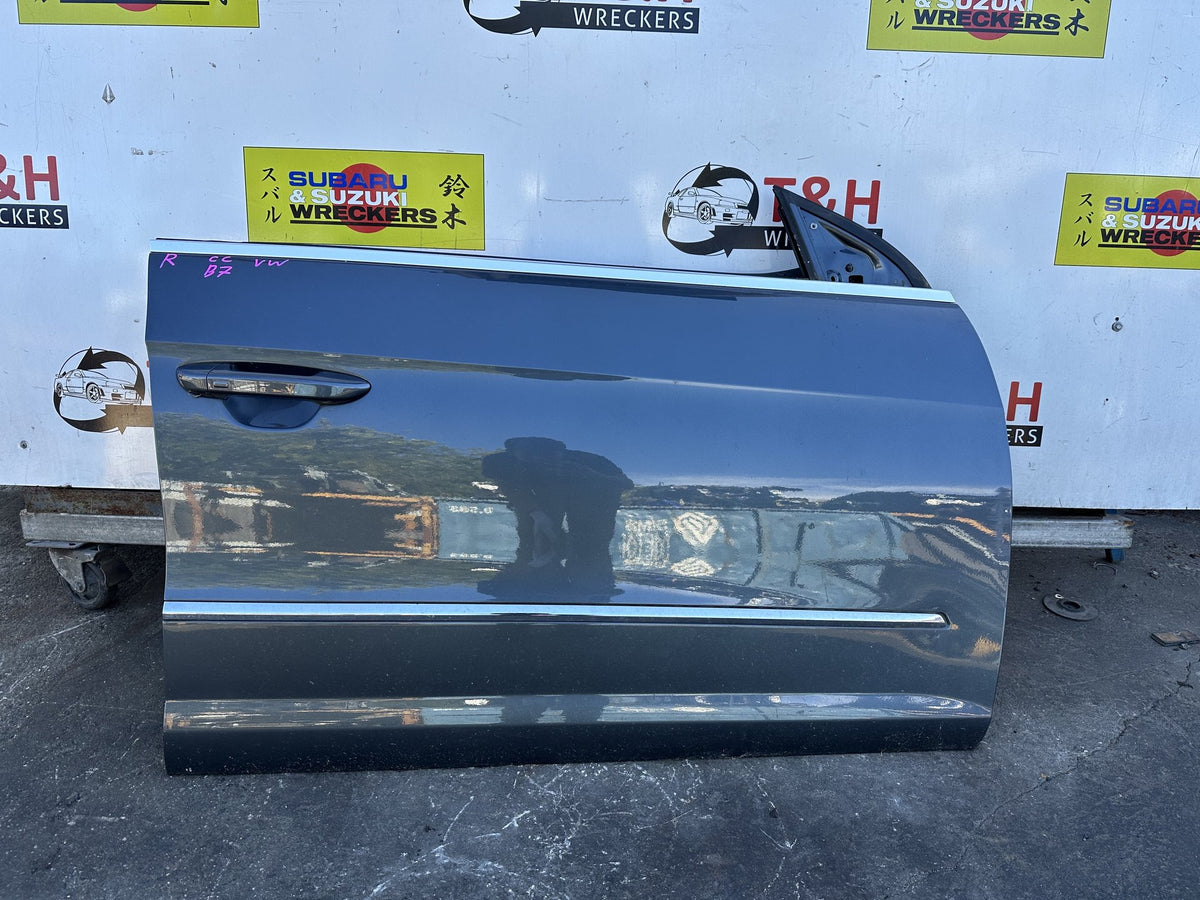 Mar 2012 to Jan 2016 - Volkswagen CC 3CC - Right Front Door