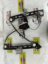 2012 - 2016 Volkswagen CC 3CC Right Front Window Regulator/Motor