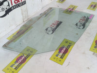 2000 - 2006 Mitsubishi Pajero Right Front Door Glass