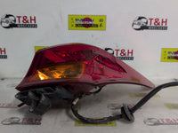 2012 - 2015 Toyota Corolla ZRE182R ZWE186R Right Taillight