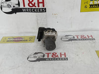 2008 - 2013 Subaru Forester SH 2.5i AWD ABS Pump/Modulator