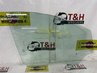 2012 - 2016 Ford Kuga TF Right Front Door Glass