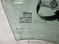 2016 2016 Kia Sorento UM C5W7J561F Right Front Door Glass