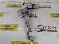 2005 - 2007 Subaru Impreza GG Right Front Window Regulator/Motor
