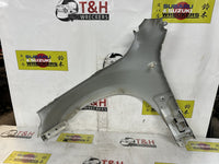 2015 2015 Suzuki Grand Vitara JT Right Front Guard