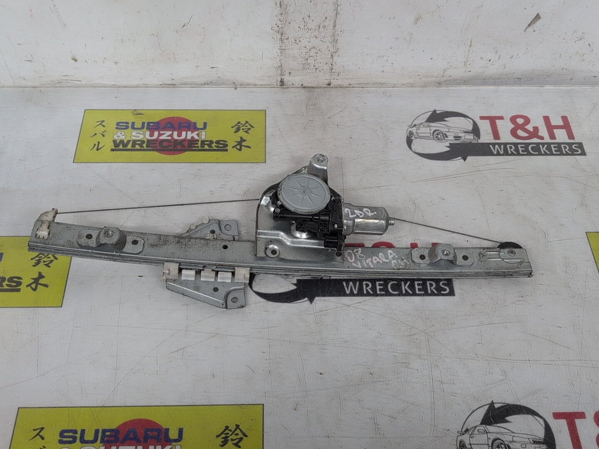 2005-2018 Suzuki Grand Vitara - - Right Front Window Regulator/Motor