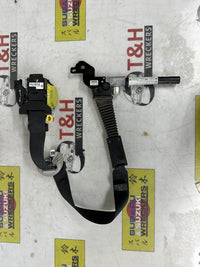 2016 2016 Kia Sorento UM C5W7J561F Left Front Seat Belt