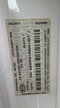 2016 2016 Kia Sorento UM C5W7J561F Right Guard Liner