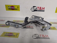 Right Bonnet Hinge, Toyota, RAV4, A40 | T&H Wreckers
