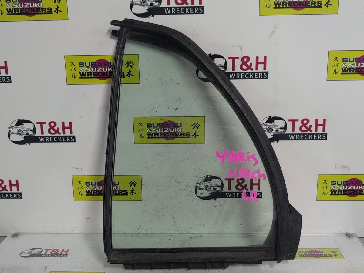 2005-2011 Toyota Yaris P90 Hatchback 1.3 VVT-i (NCP90, NCP90R) Hatchback Left Rear Quarter Door Glass