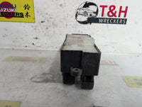 Feb 1999 to Jun 2005 - Nissan Pathfinder R50 - Right Rear Window Switch