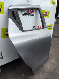 8Suzuki Swift AZ - Right Rear Door
