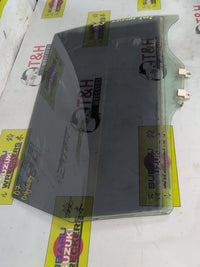 2004 - 2009 Honda Odyssey RB1 Right Rear Door Glass